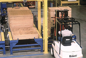Low profile engineered wood pallets for materials handling